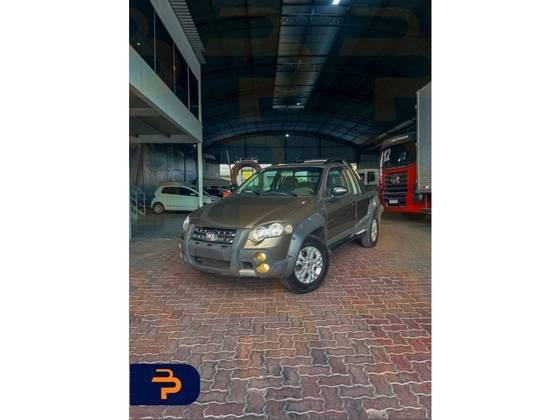 FIAT STRADA 1.8 MPI ADVENTURE CD 16V FLEX 2P MANUAL